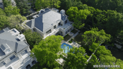 手工艺术树脂板的奇特质感取奢华水晶灯饰相得